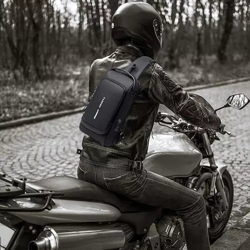El Bolso Antirrobo Definitivo para Motociclistas: Seguridad y Confort sobre Dos Ruedas